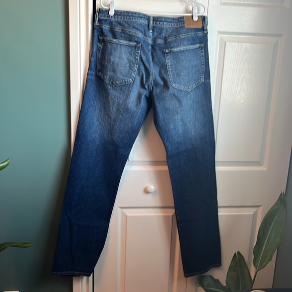 American Eagle Flex Jeans - Picture 3 of 5